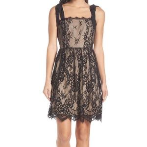 Heartloom Womens Emma Black Lace Fit Flare Dress Sleeveless Tie Straps size XS
